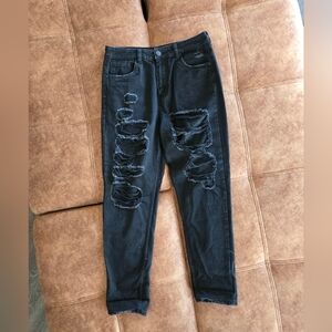 Refuge Distressed Jeans